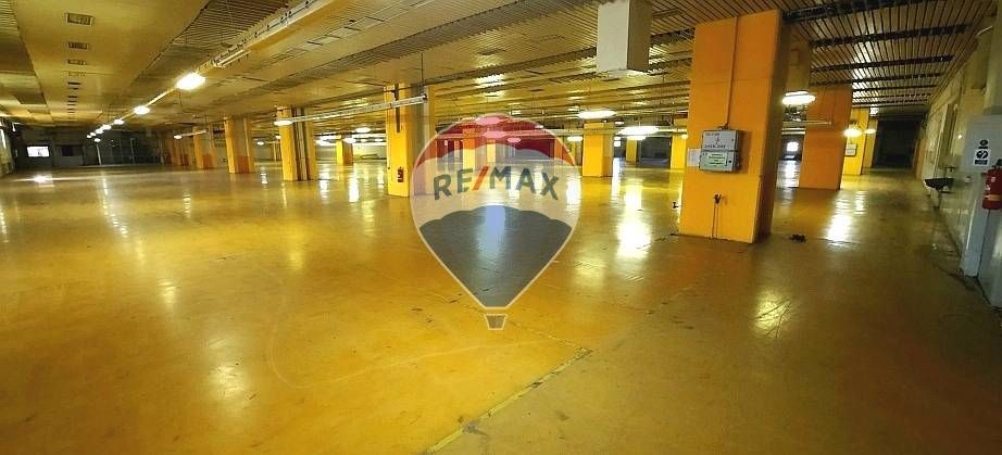 Priemyselný areal 51000m2, Budovy, sklady, výrobné haly, Sn - 16