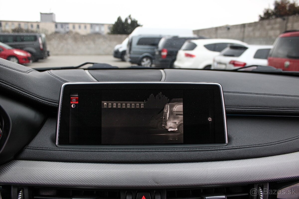 BMW X6 xDrive 30d M-Packet AT8 190kW - 16