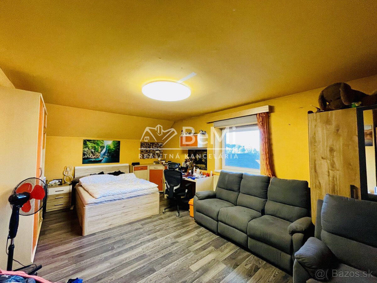 Na predaj priestranný 3-podlažný rodinný dom Myjava - 16