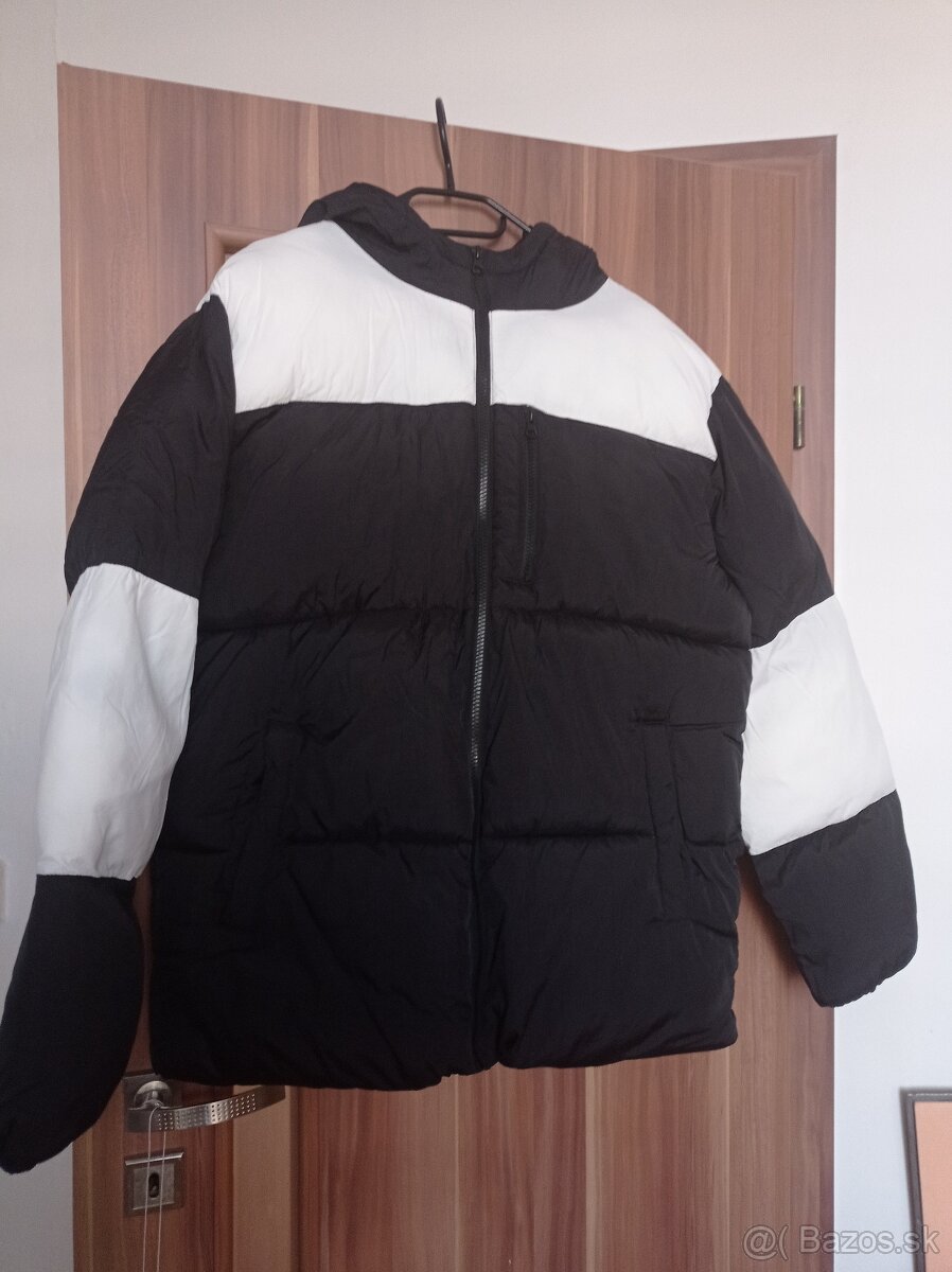 Predám 4 zimné bundy - 16