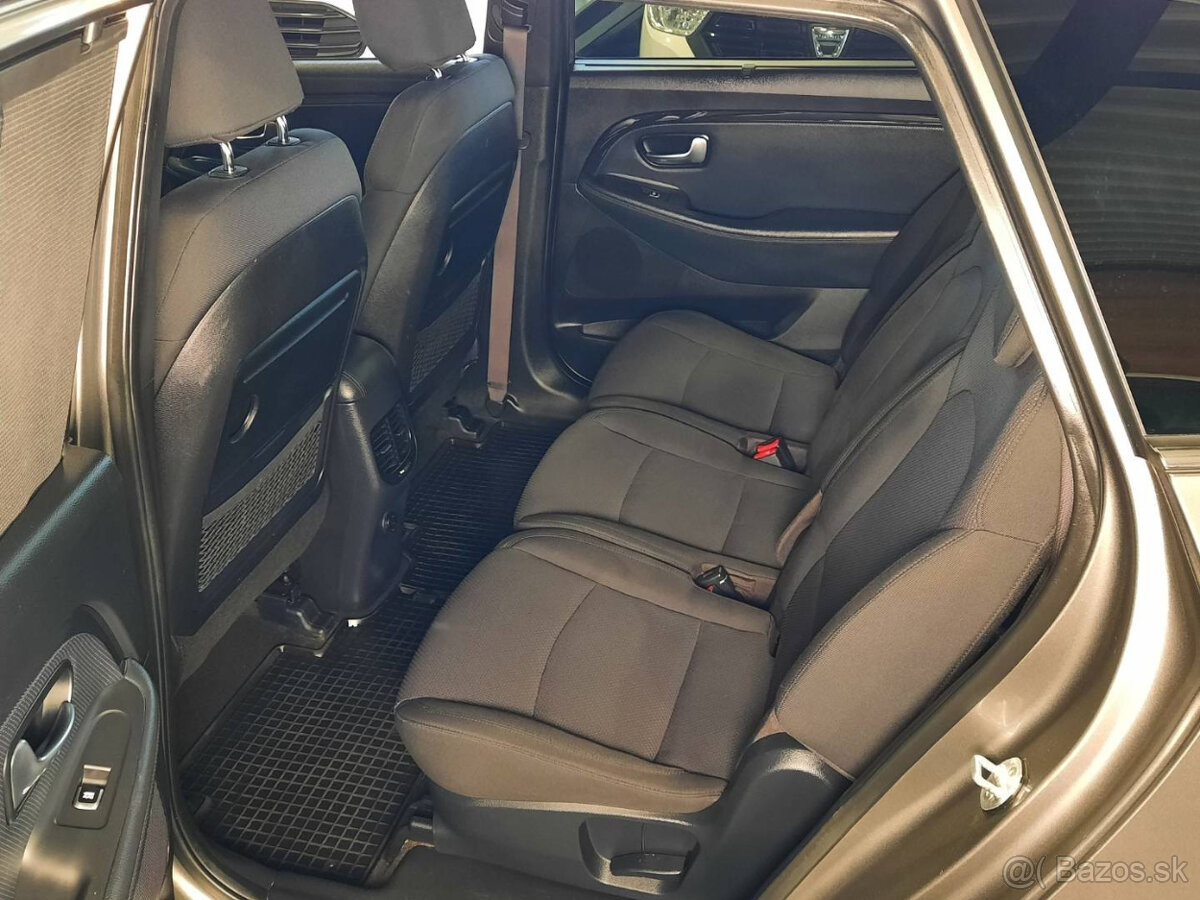 Kia Carens 1.7 CRDi 136k EX - 16