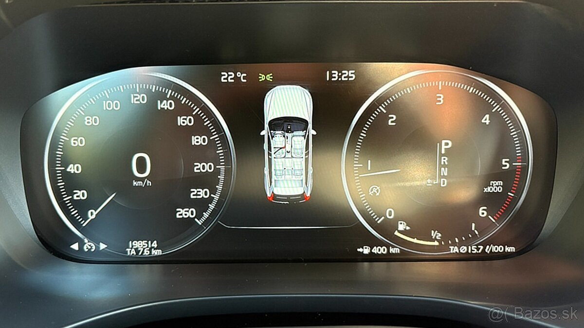 Volvo XC60 D4 R-Design AWD A/T - 16