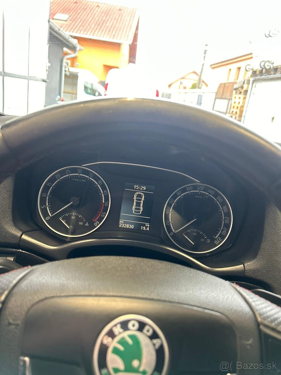 Skoda Octavia II RS 2012 2TDi DSG - 16