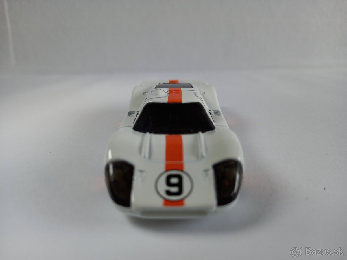 HOT WHEELS - FORD GT40,GT40 Mk.IV, RS200-GULF - 16