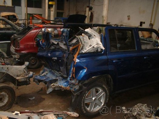 Jeep Patriot 2.4i - 16