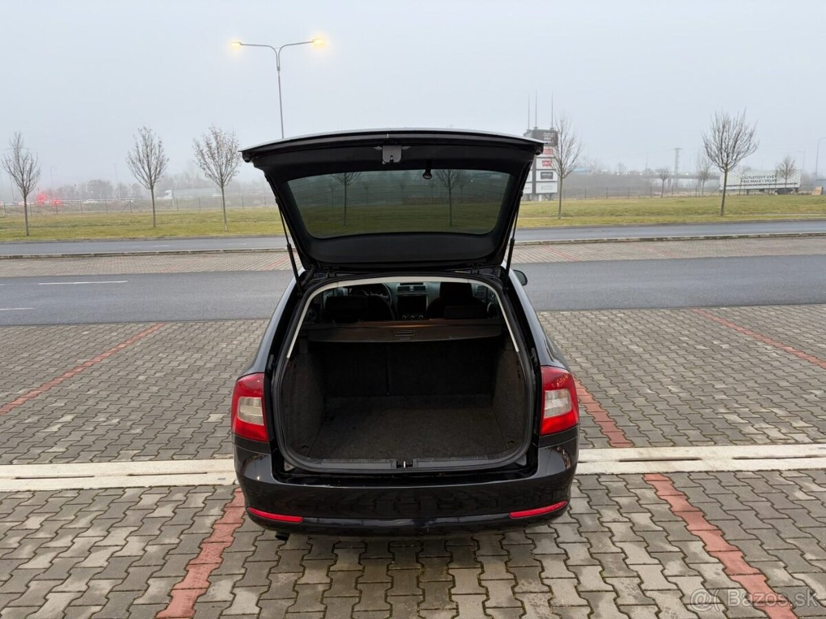 Škoda Octavia II 1.6 TDi 77kw navigace - 16