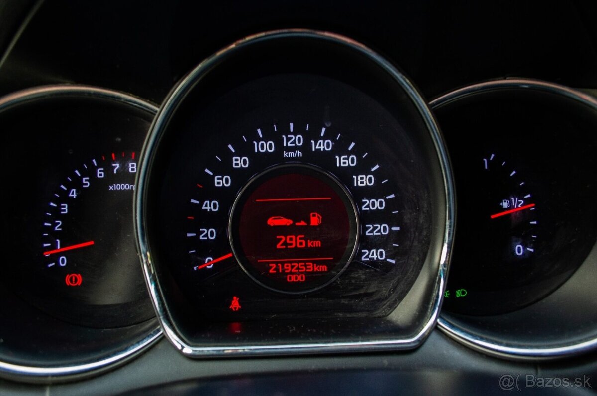 Kia Ceed SW 1.6 GDI - 16