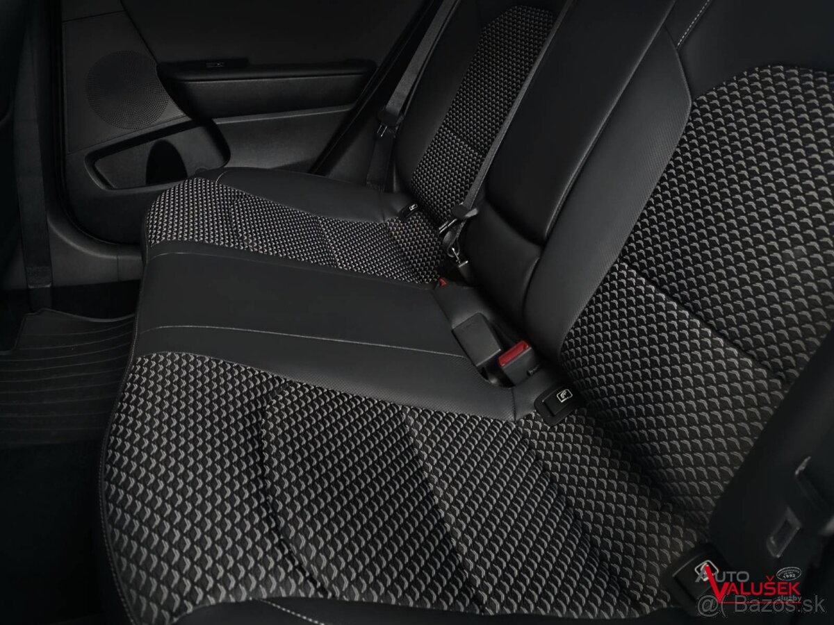 Kia XCEED 1,5 T-GDI M6 GOLD - 16