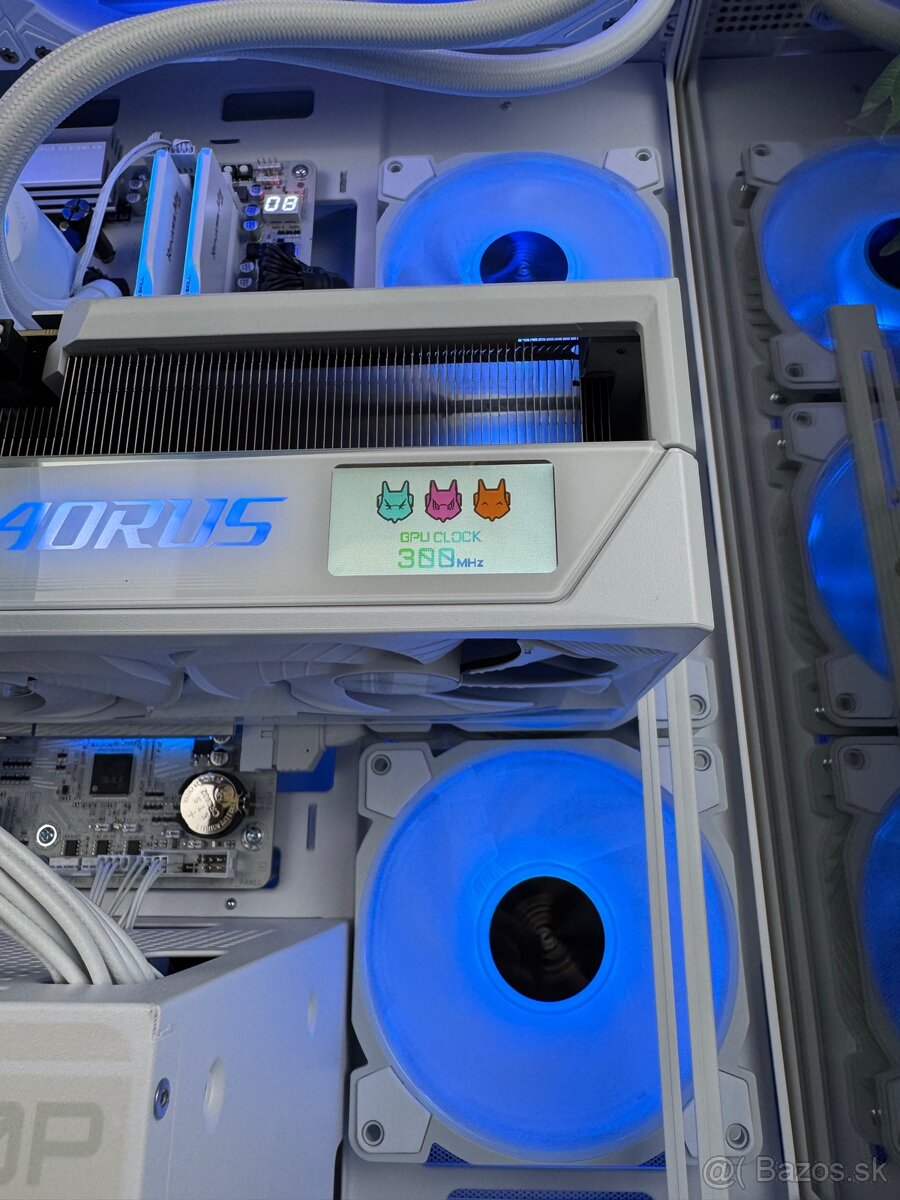 ☑️ Ryzen 7 9800X3D / RTX 5090 / 64GB RAM / 24M Zár - 16