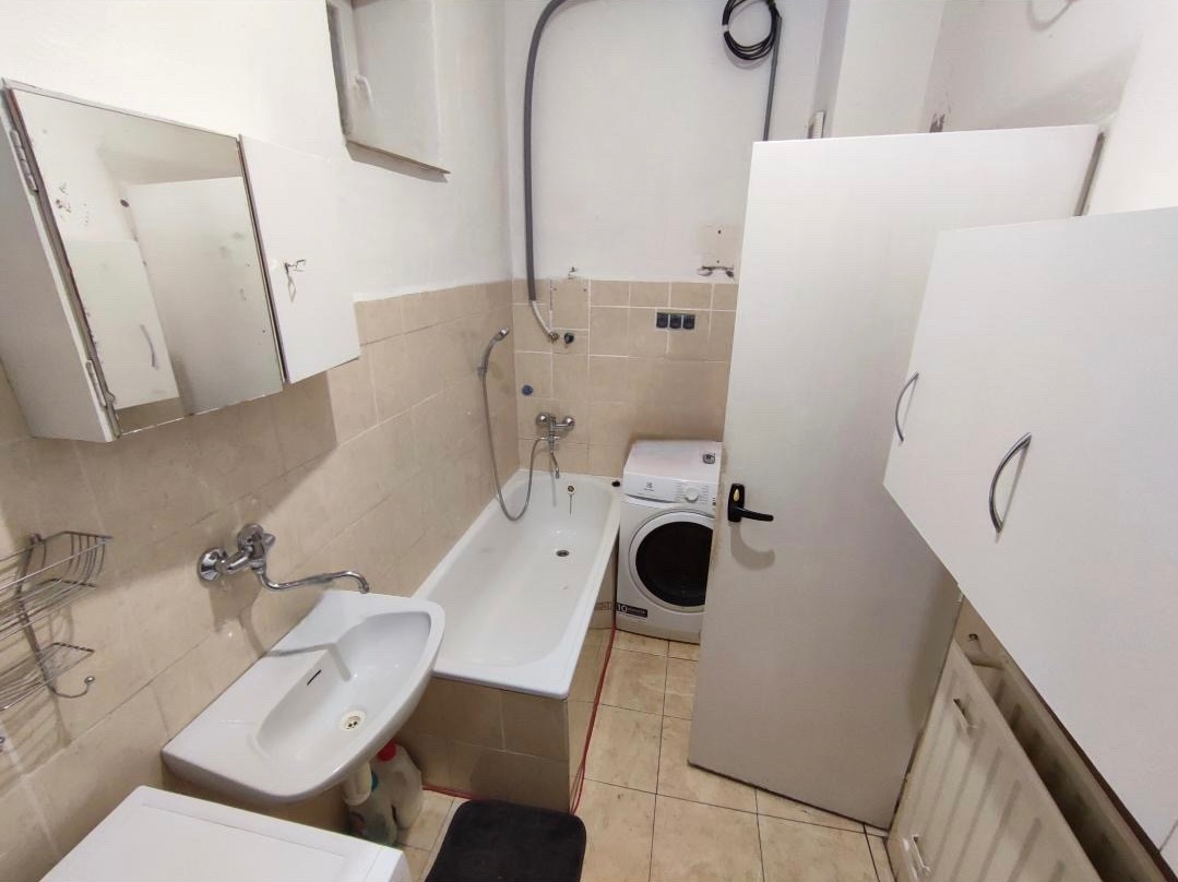 Rodinny dom s veľkým pozemkom vo Veľkej Ide - 16