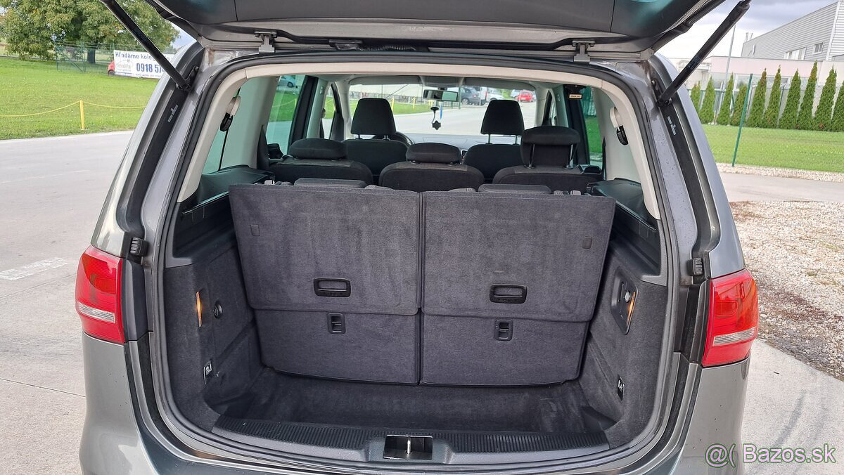 VW Sharan 2.0TDi CR 103kW Comfortline 7miest - 16