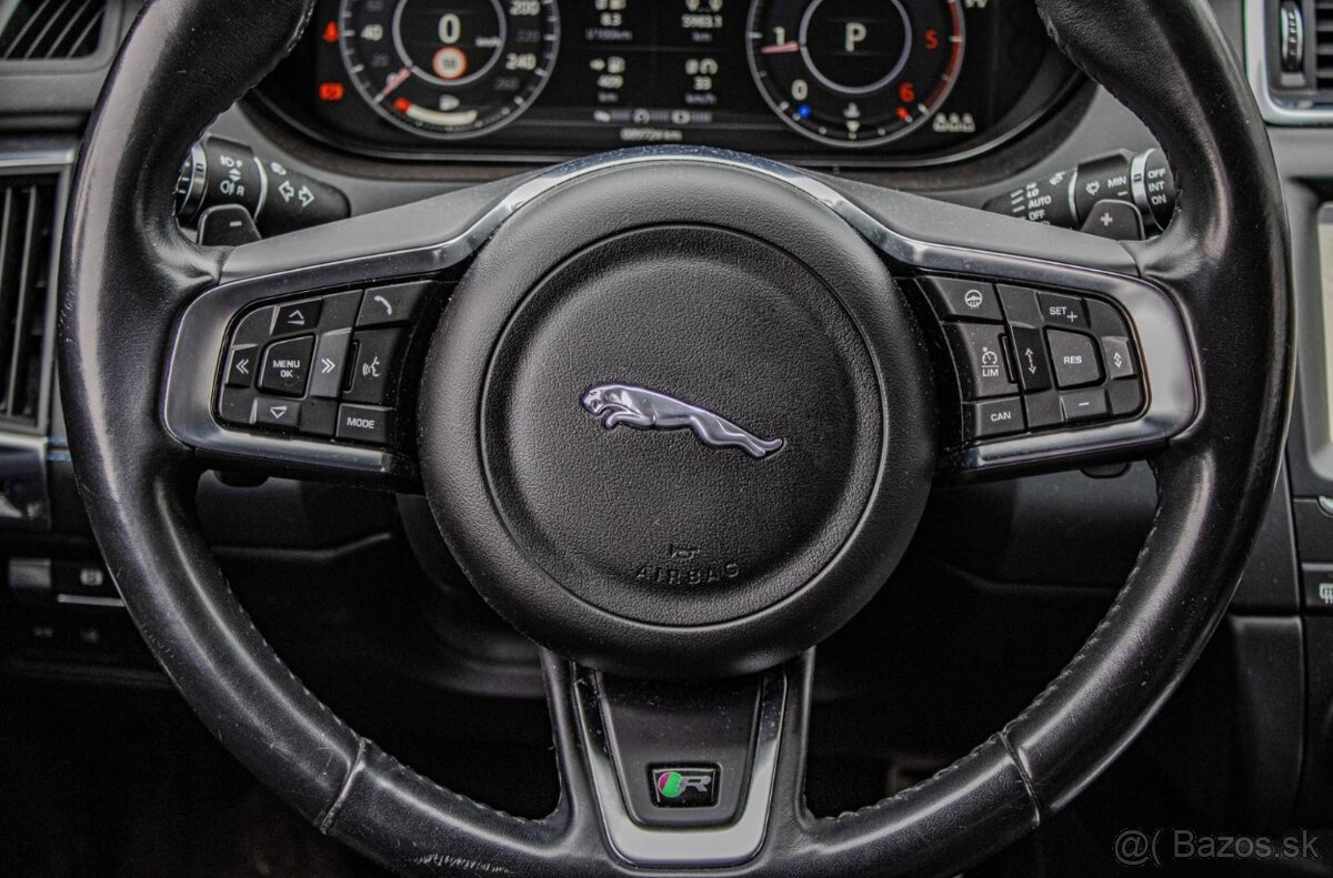 Jaguar E-Pace 2.0 R-Dynamic SE AWD A9 132kW - 16