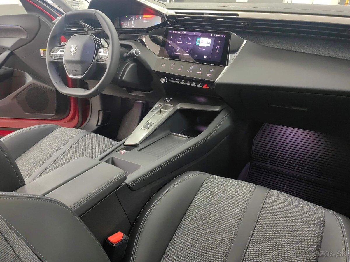 Peugeot 408, benzin, 1,2 130k rok 2023, automat - 16