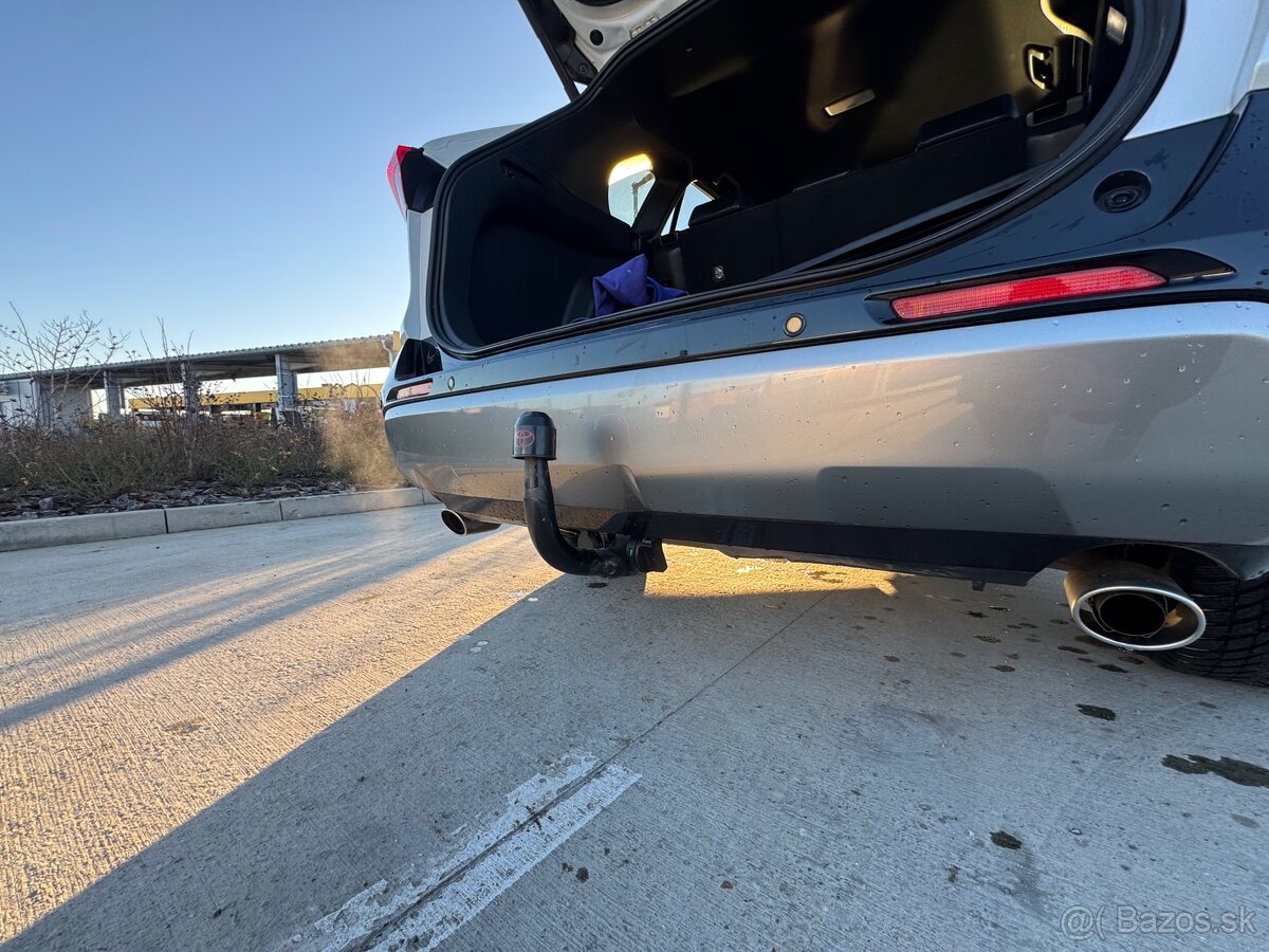 Toyota Rav4 4x4 Hybrid Selection 2024 - 16