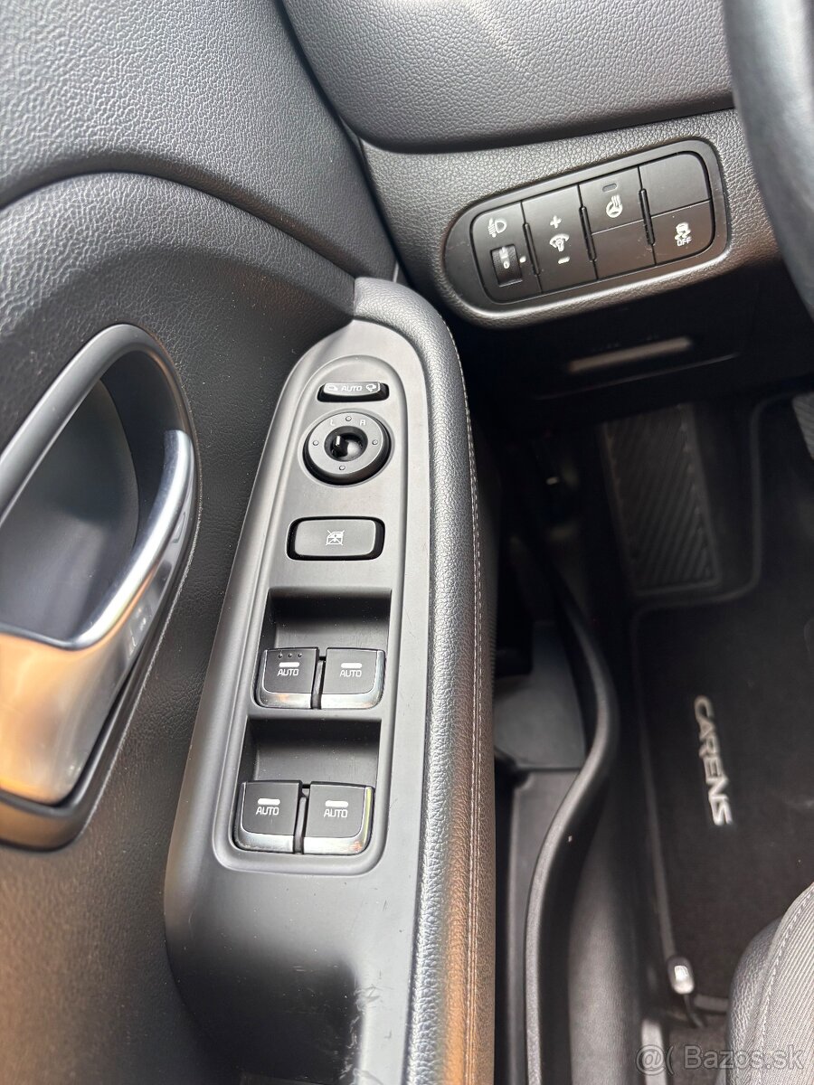 Kia Carens 1.6 GDi EX - 16