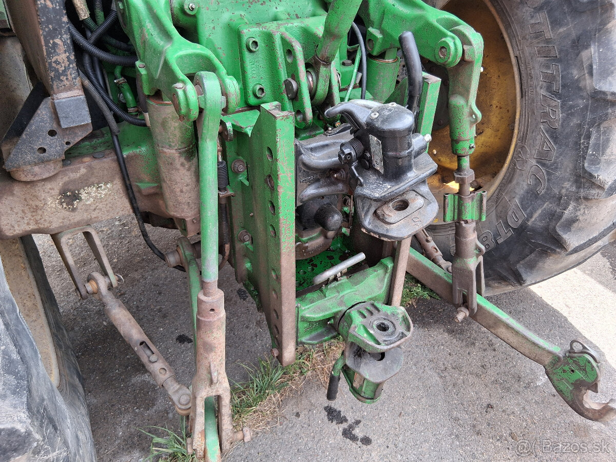 Predám John Deere - 16