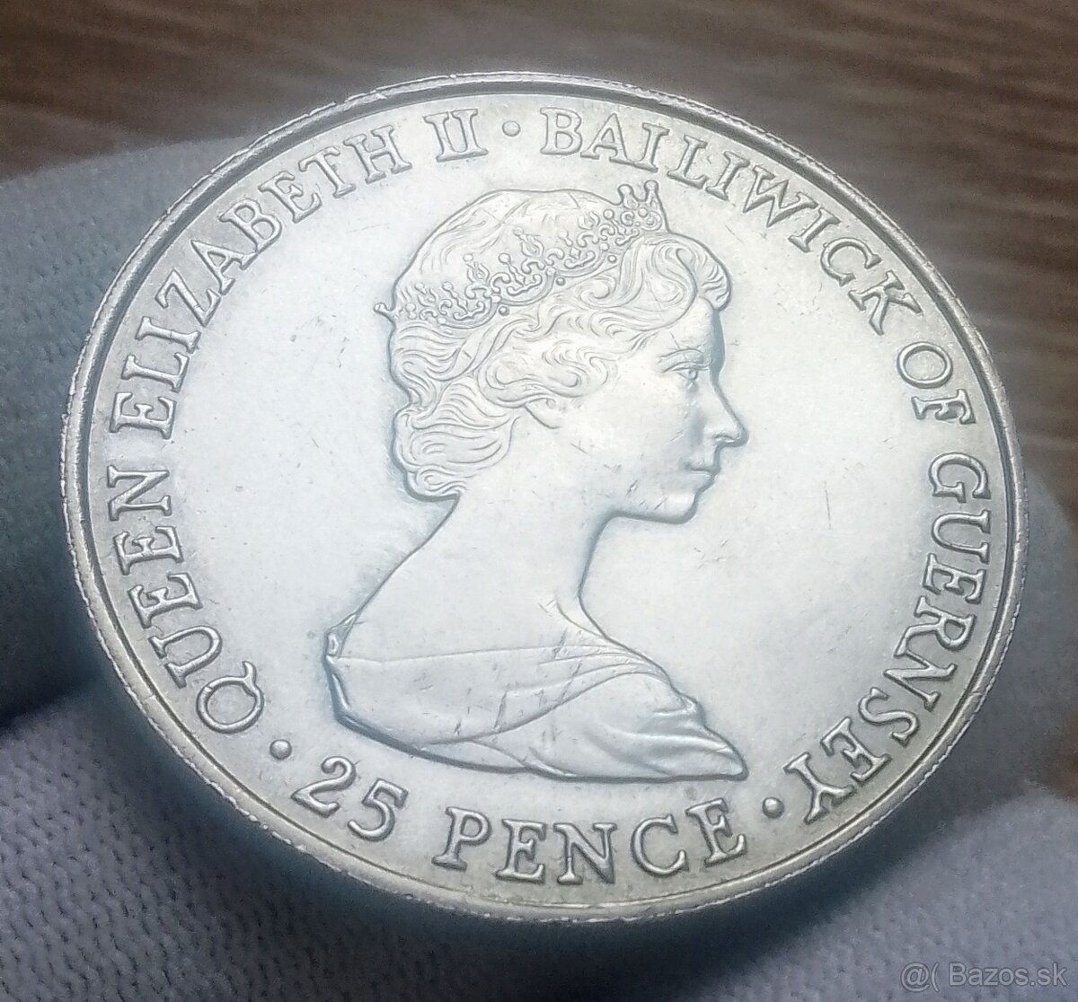 Mince Elizabeth II. - 16