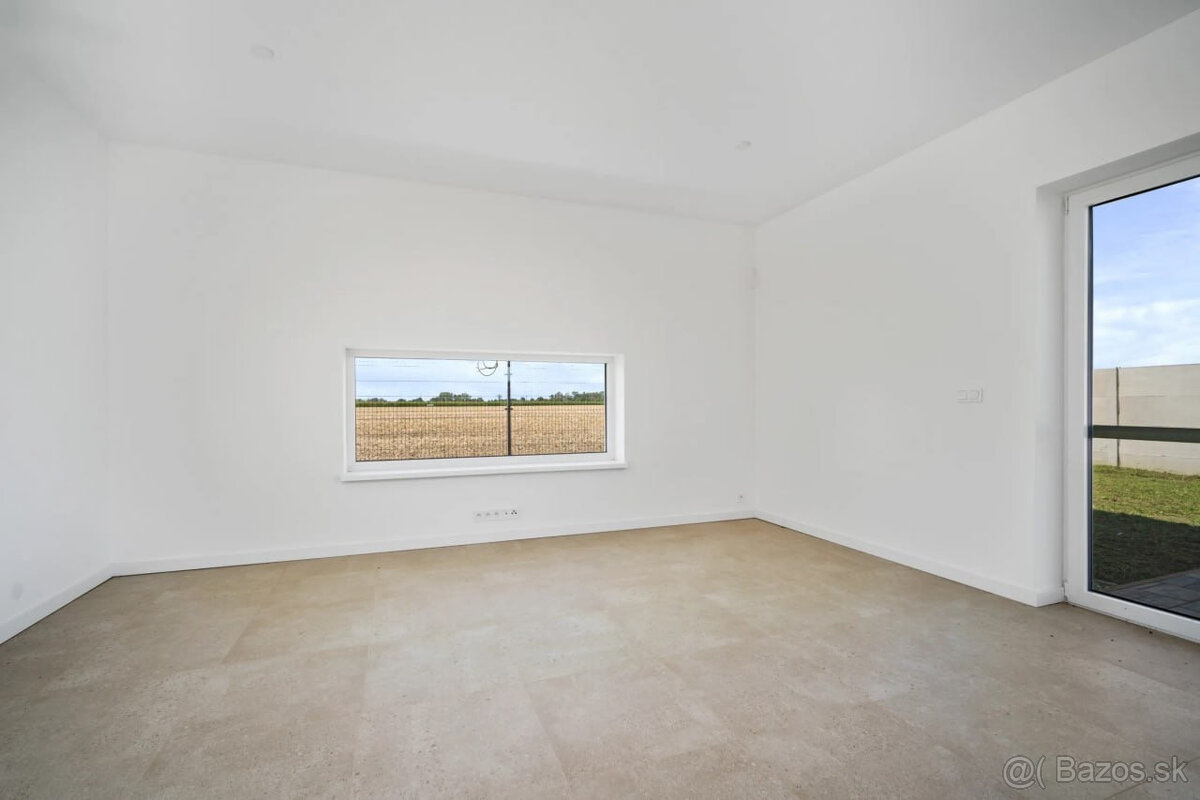 Na predaj novopostavený 4-izbový RD v obci Topoľnica. - 16