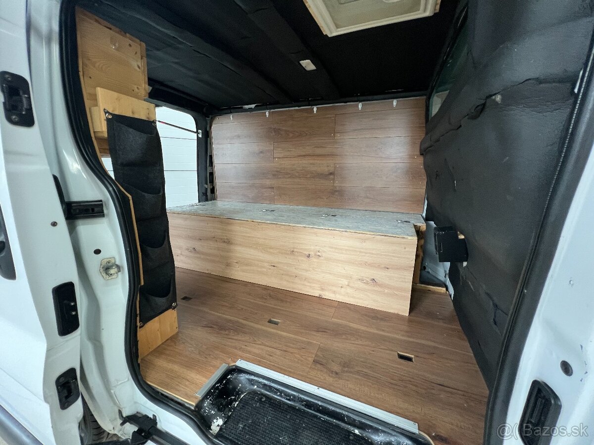 Nissan Primastar 2.0dCi 84kw KLIMA TEMPOMAT RENAULT TRAFIC - 16