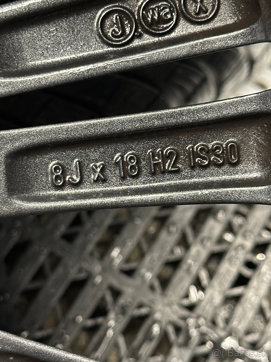 5x112 r18 BMW zimná sada - 16
