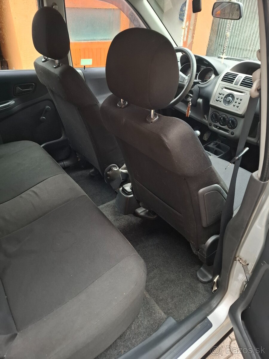 Suzuki Ignis 1,3 wwt 69 kw benzín r.v. 10.2008 - 16