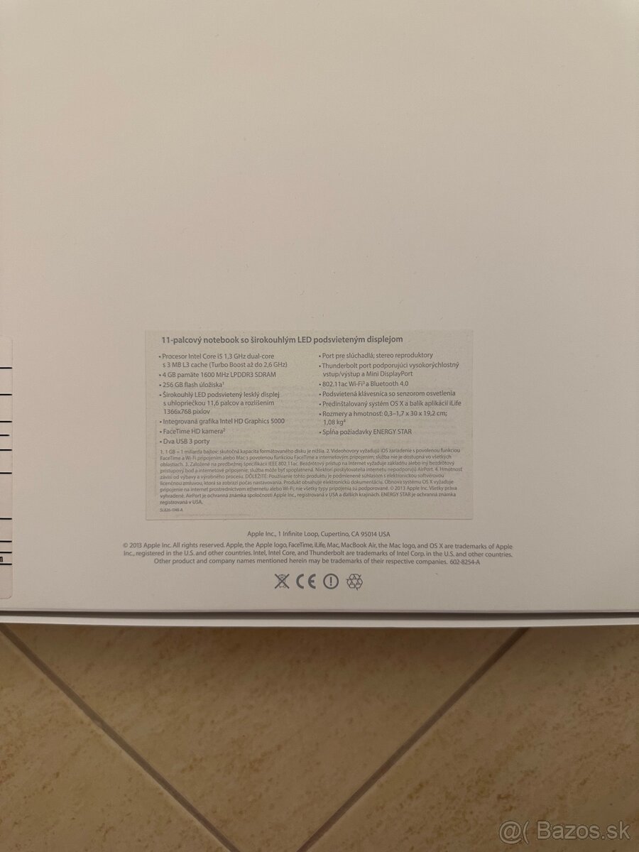 Apple MacBook Air 11- palcový TOP stav - 16