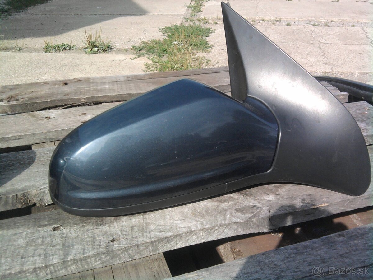 Predam na Opel astra H predne a zadne svetla - 16