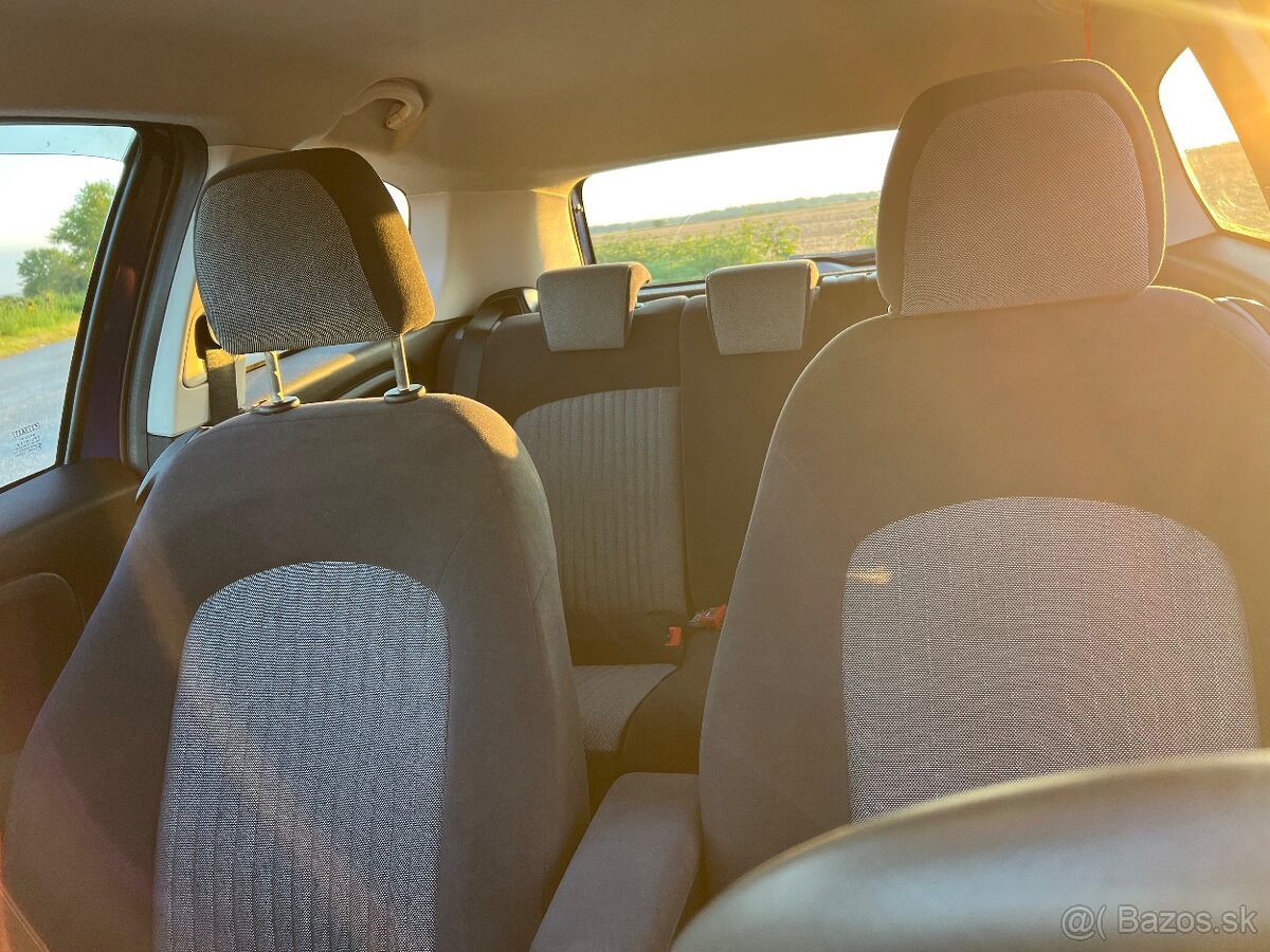 Fiat Grande Punto 1.4 16V Sport - 16