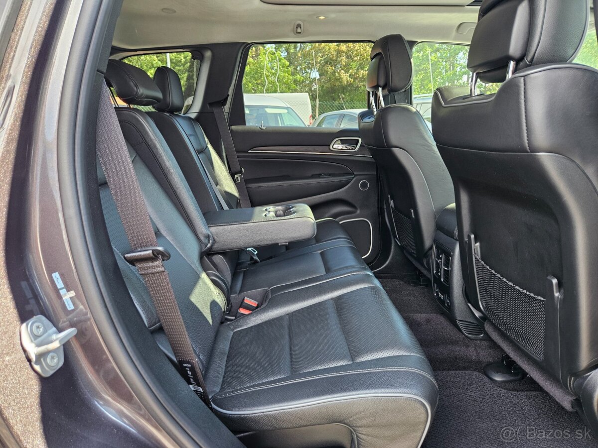 Jeep Grand Cherokee 3.0L V6 CRD Summit A/T - 16