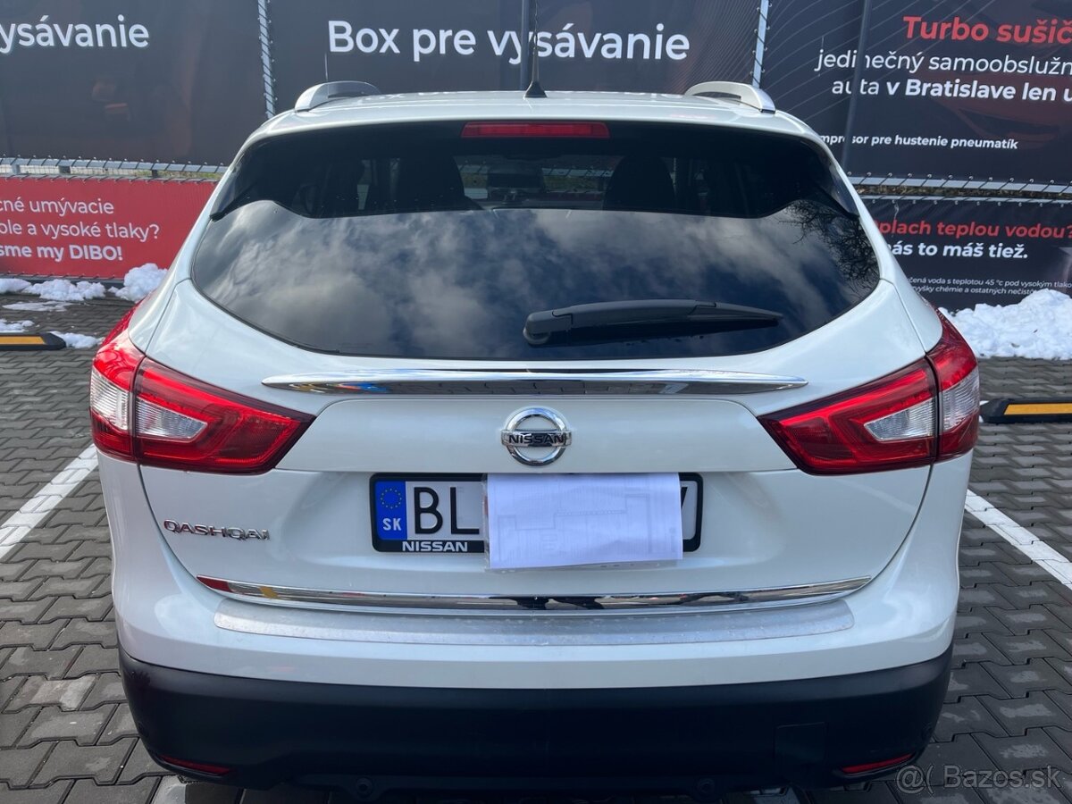 Nissan Qashqai 1,2 DIG-T Tekna+HW+Sunroof - 16