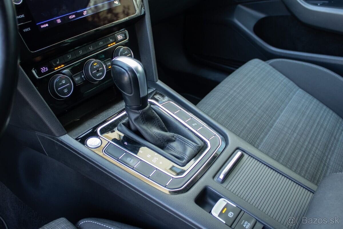 Volkswagen Passat Variant 2.0TDI B8 DSG - 16