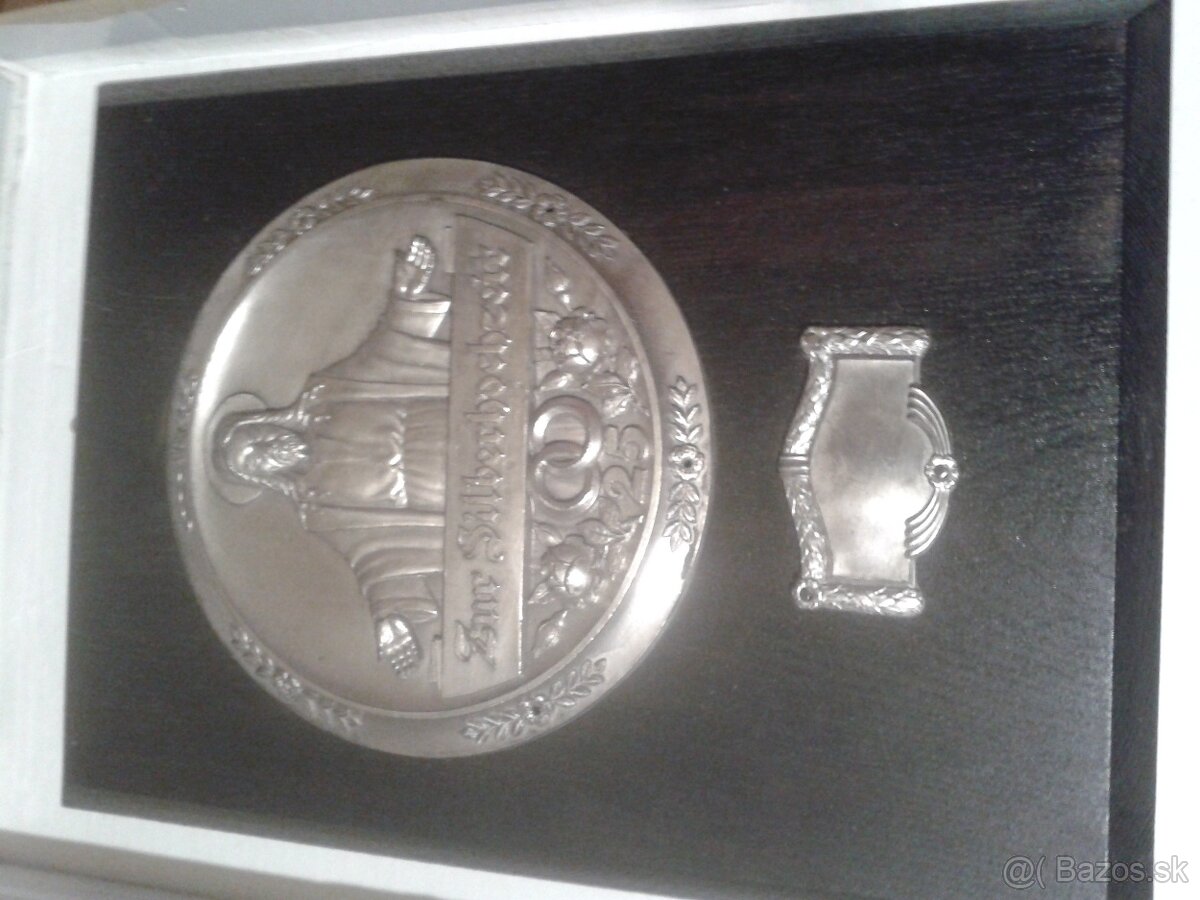 Dekoračné a úžitkové starinky - 16