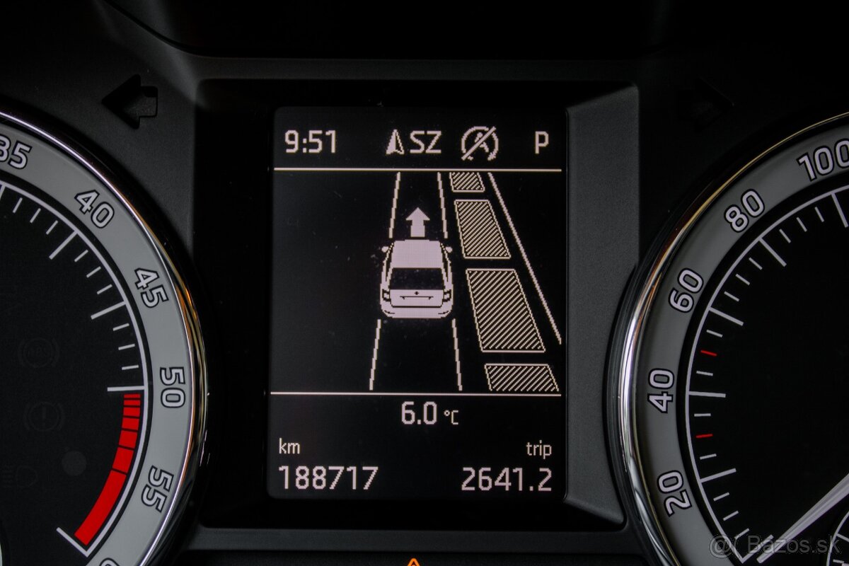 Škoda Octavia Combi 2.0 TDI Style DSG - 16