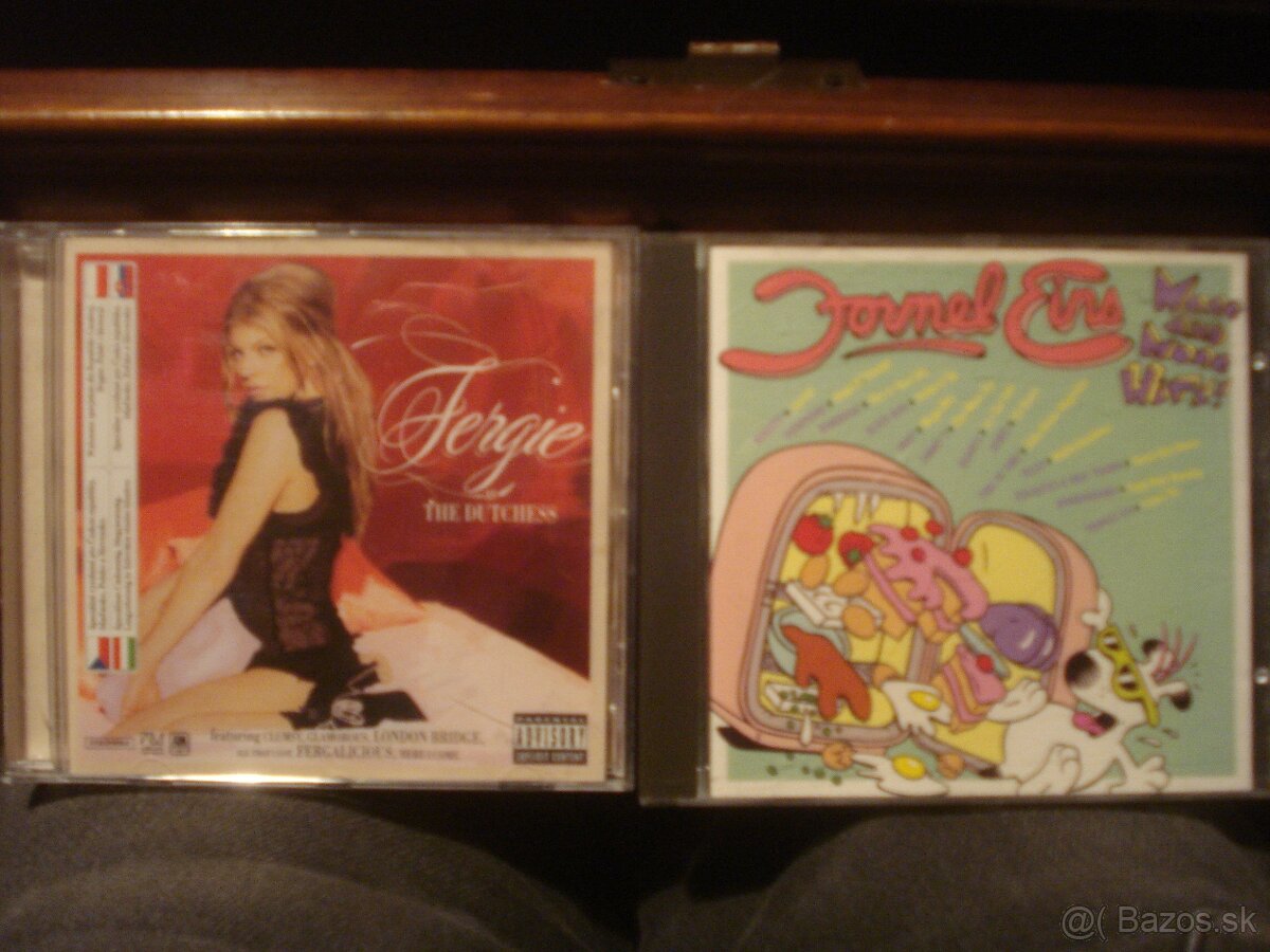 CD D.PURPLE BOWIE ACDC DOORS R.STEWART STEPPENWOLF NIGHTWISH - 16