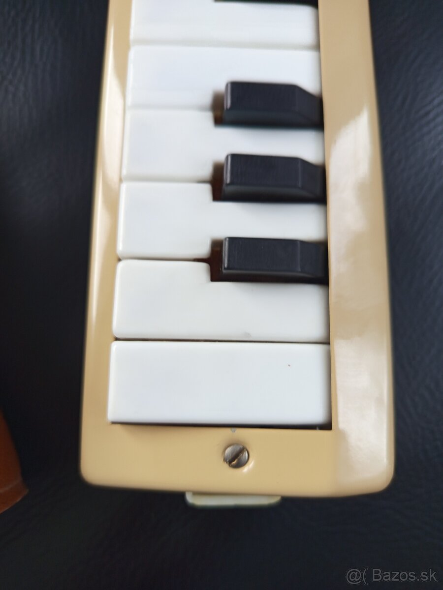 Harmonika Melódia Sopran retro - 16