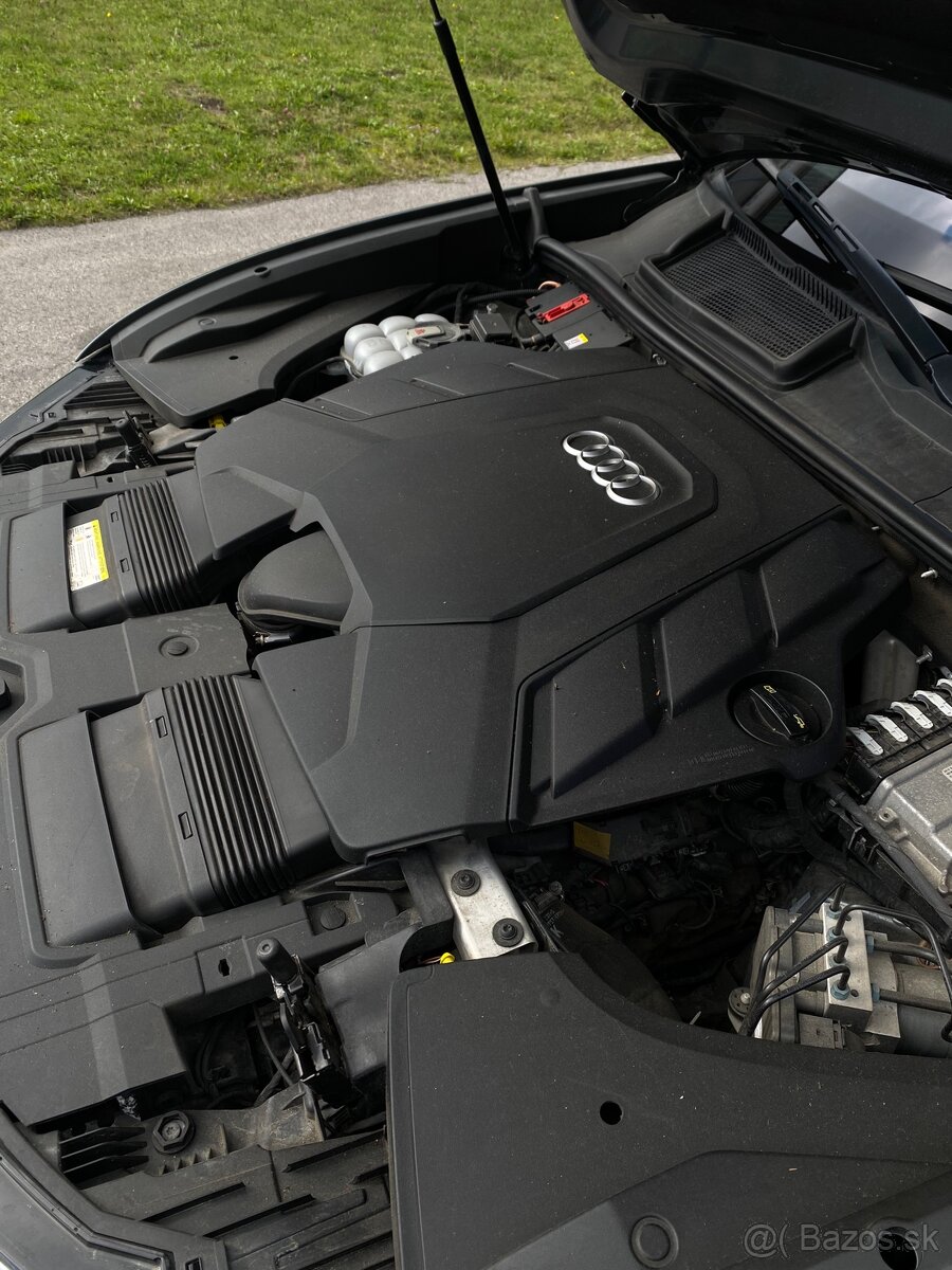 Audi Q8 55 TFSI/48V MHEV S-Line 250kw - 16