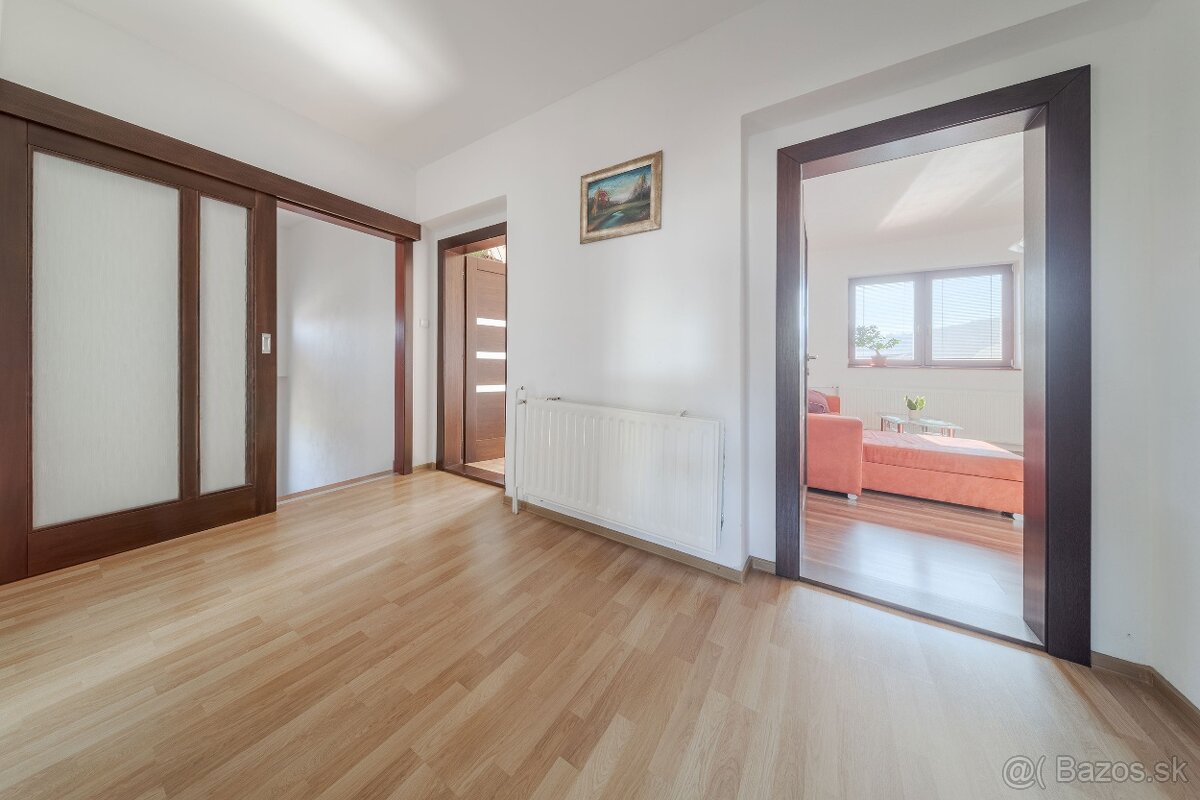 RD pod lesom, mestská časť Poľov - 16