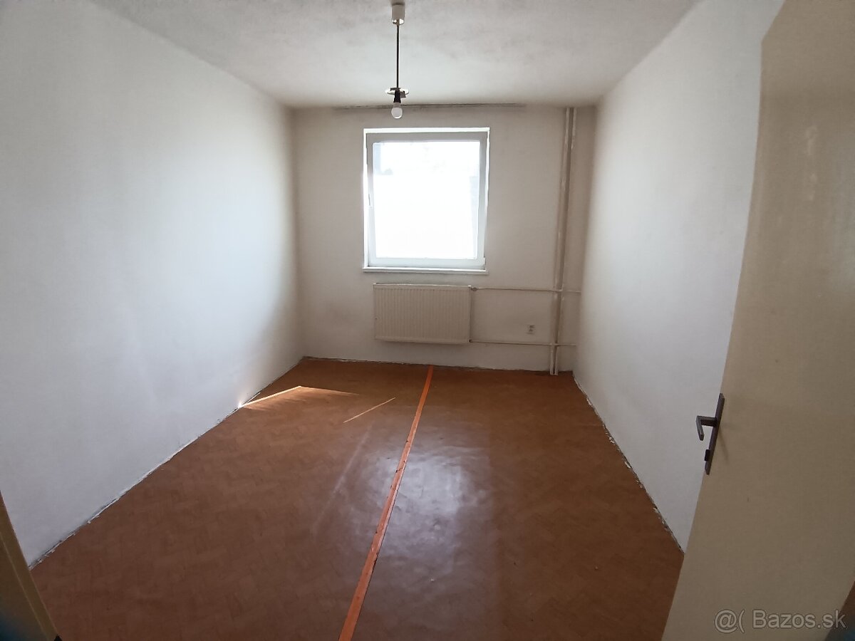 Predaj rodinný dom a bytový dom , Kalná nad Hronom - 16