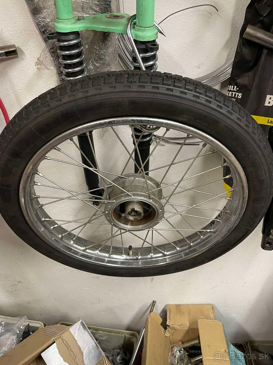 - Nové - SEDLO - na BABETTA 210 - Orig. - 16