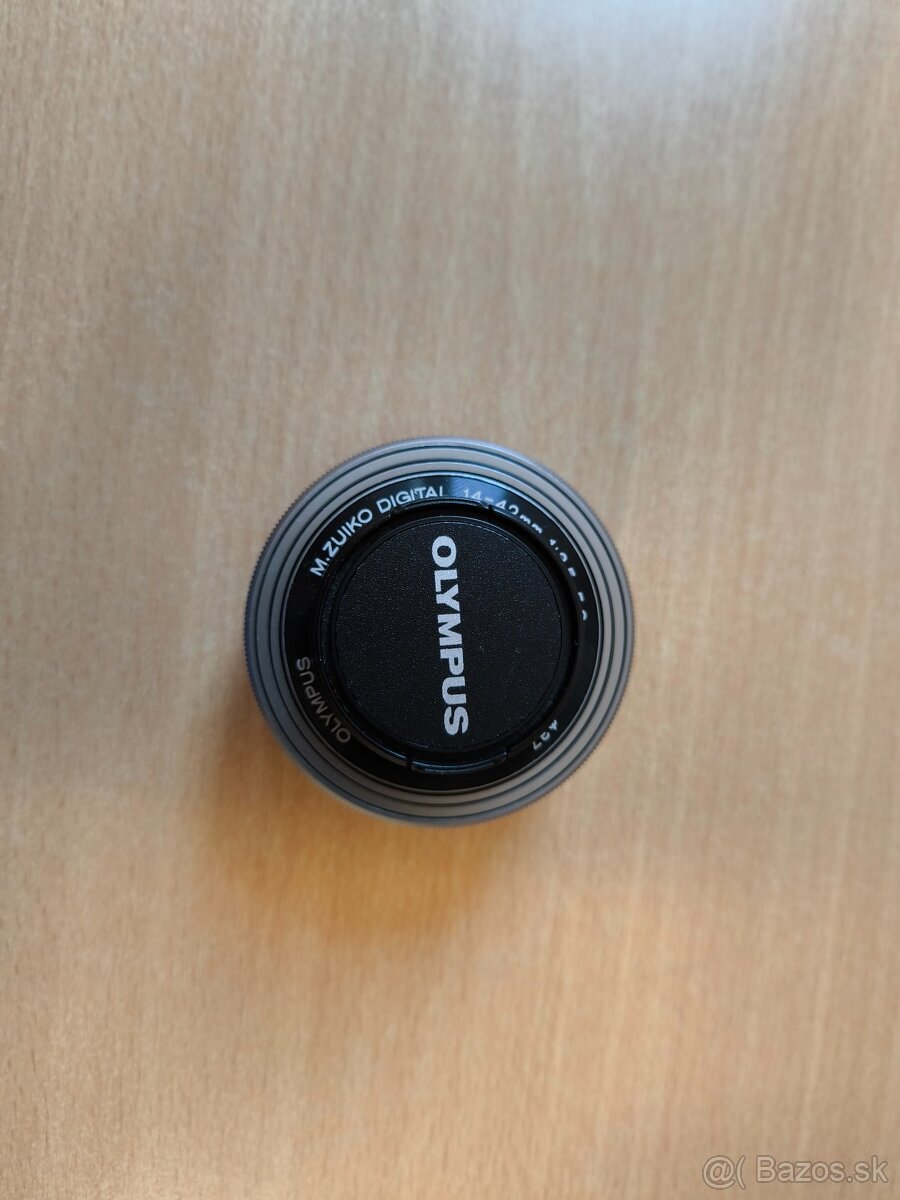 Olympus OM-D M10, M. Zuiko digital - 16