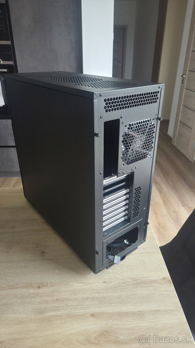 Fractal Design Define XL R2 - 16