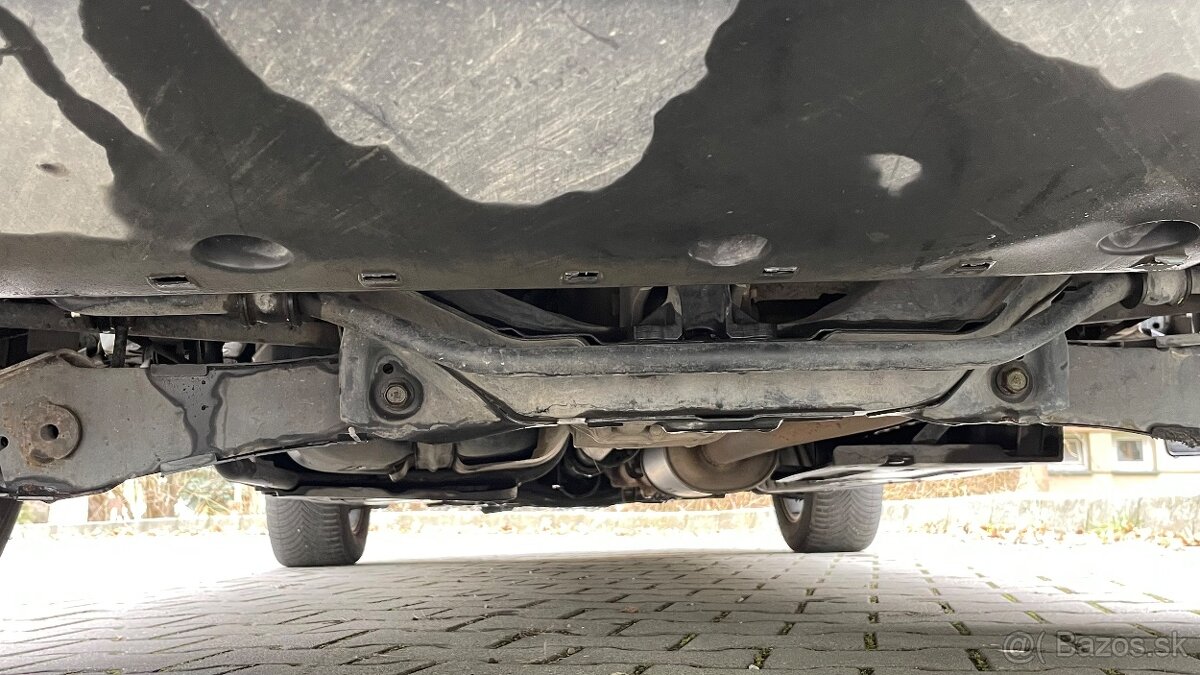 Honda CR-V 2.2 i-DTEC 110kw Facelift - 16