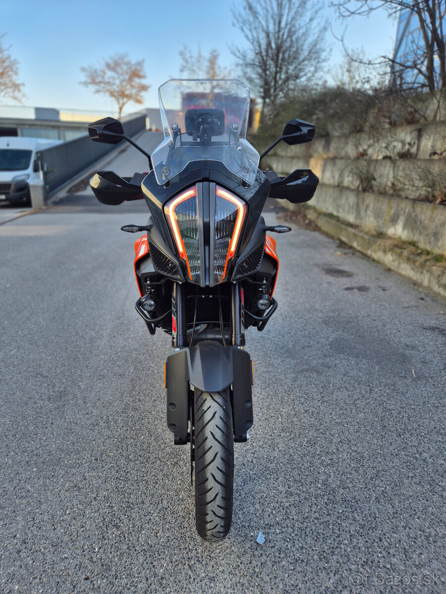KTM 1290 Super Adventure S - 16
