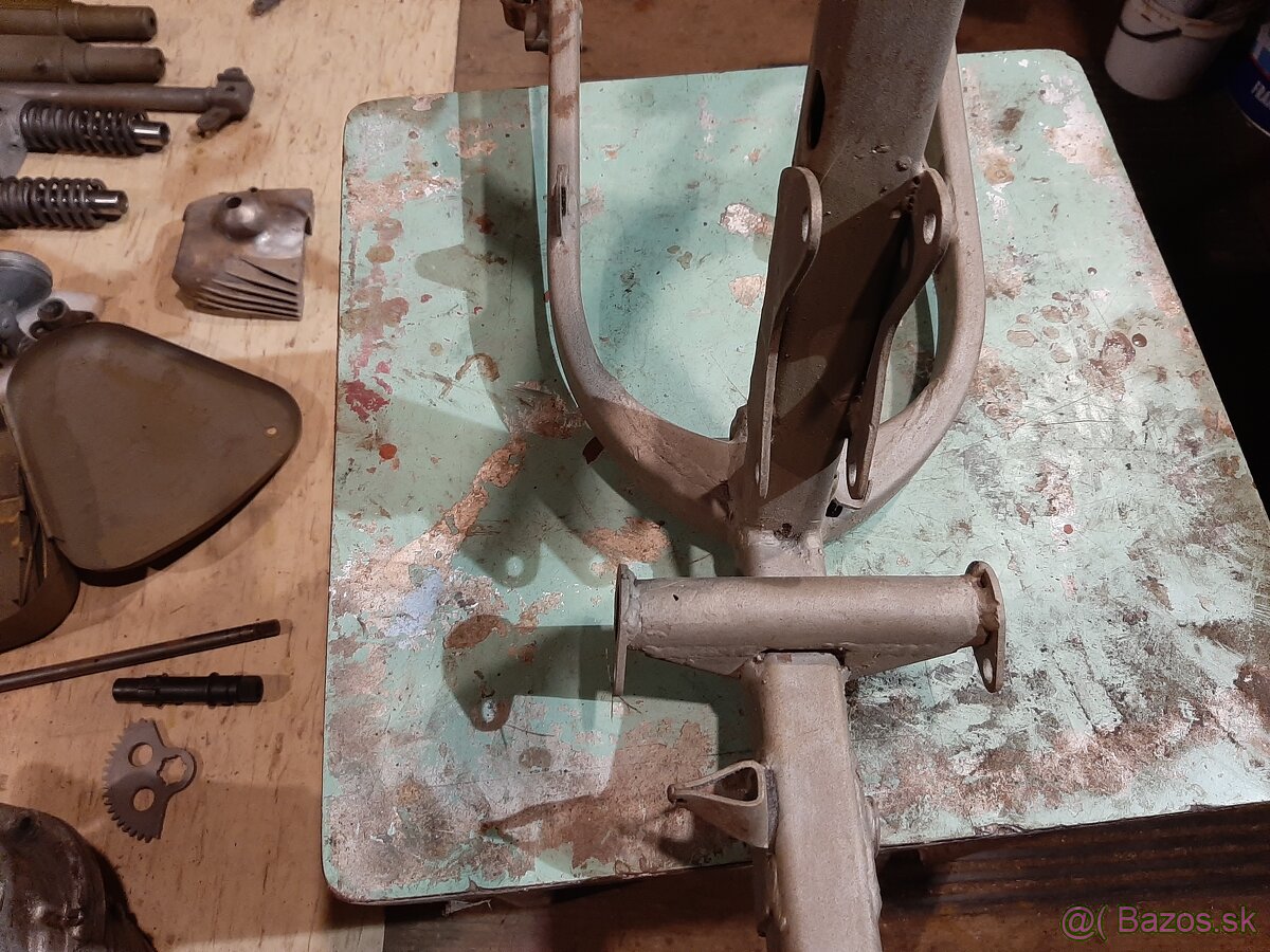 Jawa 250 Perák - 16