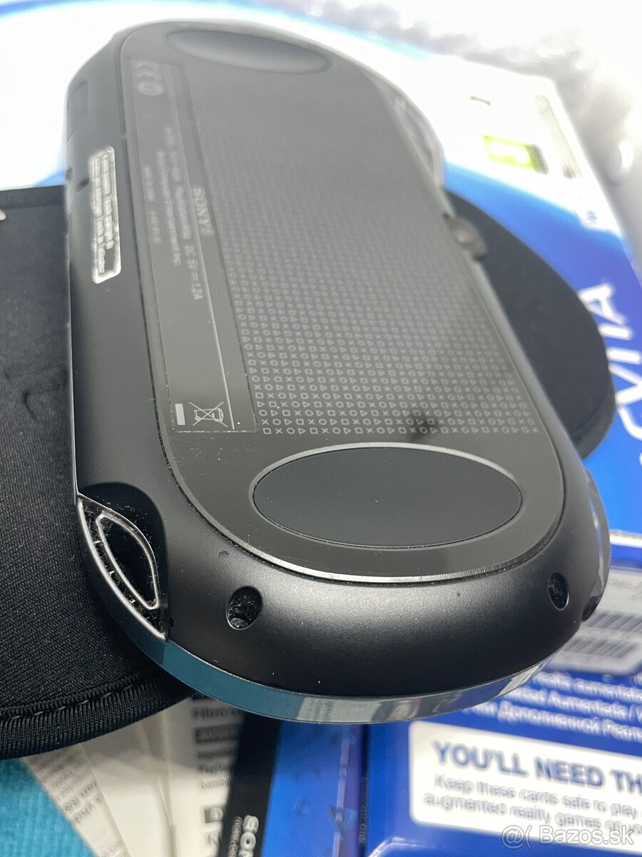 PS VITA PCH-1004 - OLED verzia +8GB - 16