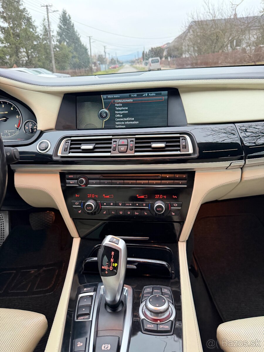 Predám BMW 740D 225kw Xdrive Mpaket INDIVIDUAL - 16