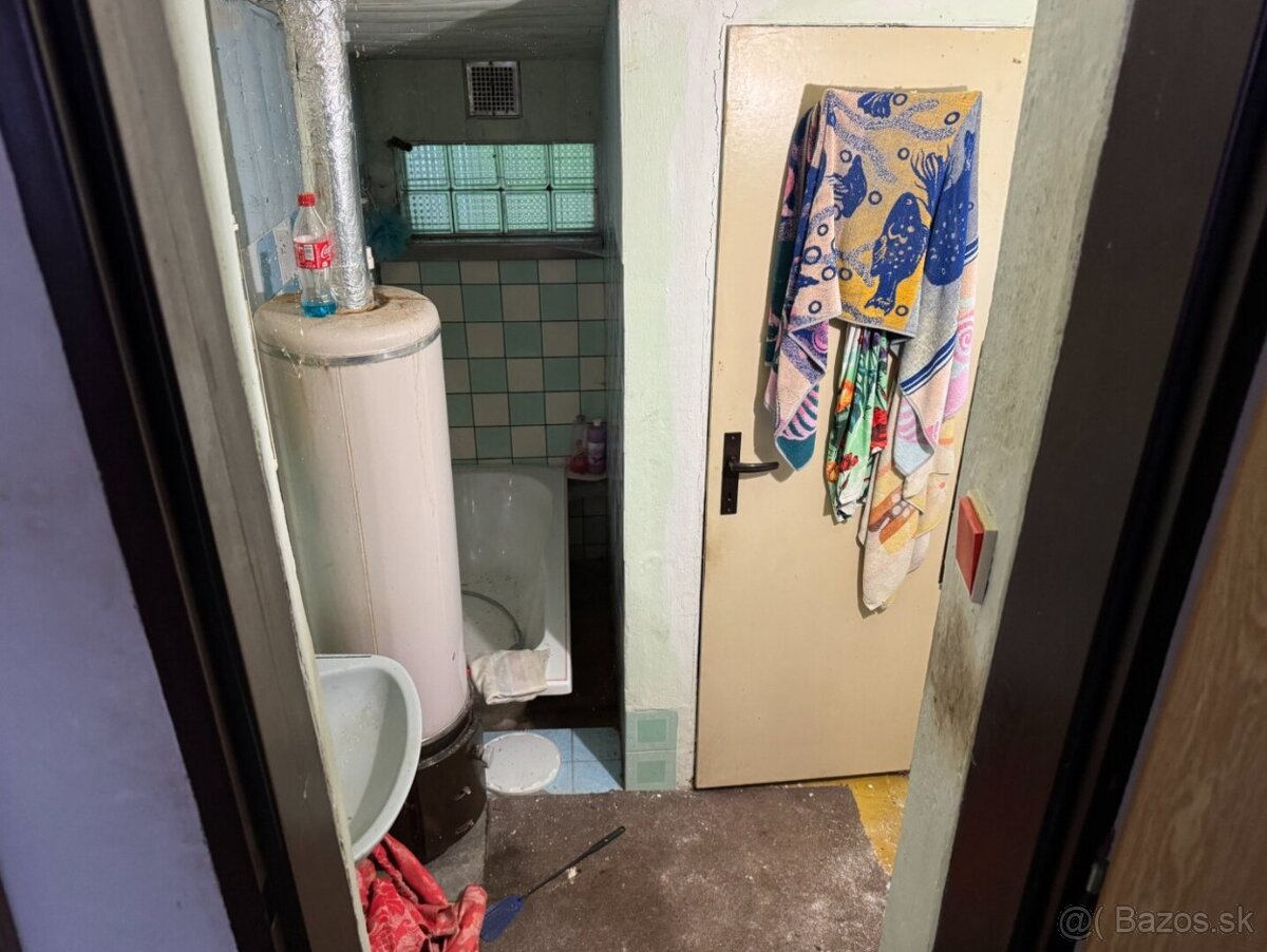 Chata Čeladná 3+1 pozemek cca 1300m2 - 16