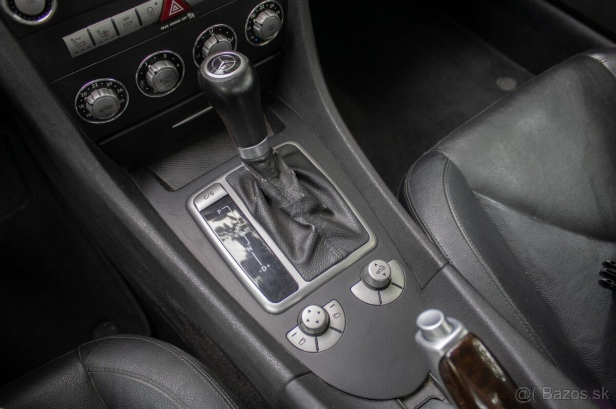 Mercedes-Benz SLK 350 - 16