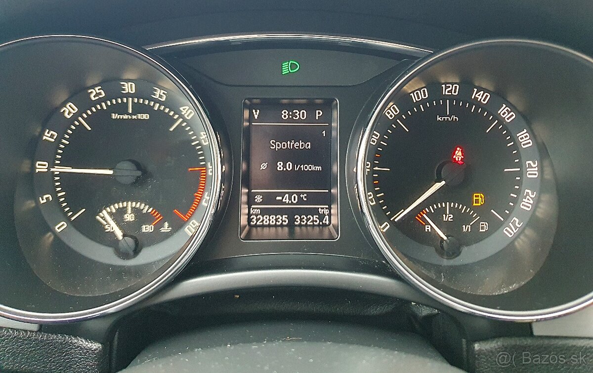 Škoda Superb Combi 1.6 TDI CR DPF Elegance DSG7 - 16