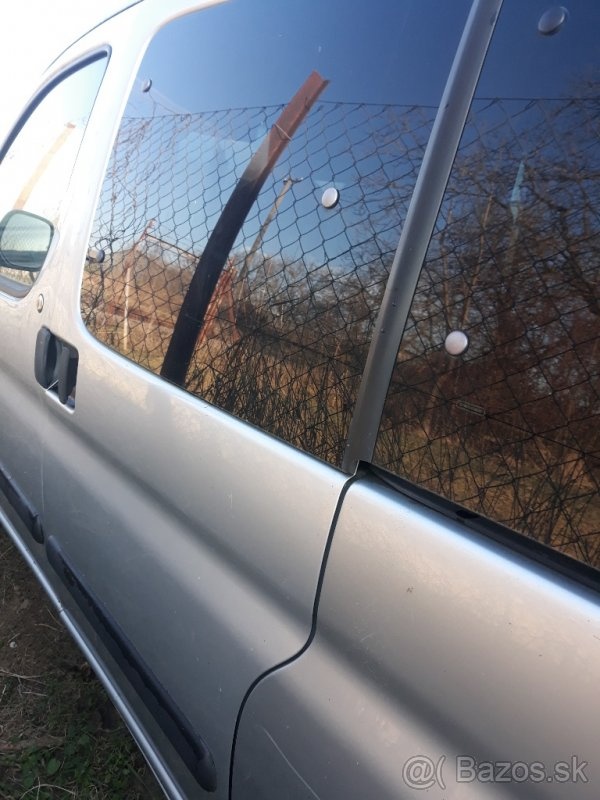 ROZPREDAM-CITROEN BERLINGO 1.9 D r.v.2002 51KW diely - 16